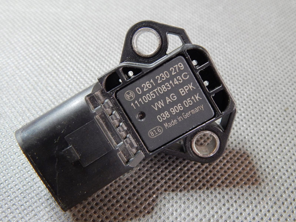 AUDI S8 A8 D4 PRESSURE SENSOR 0 261 230 279