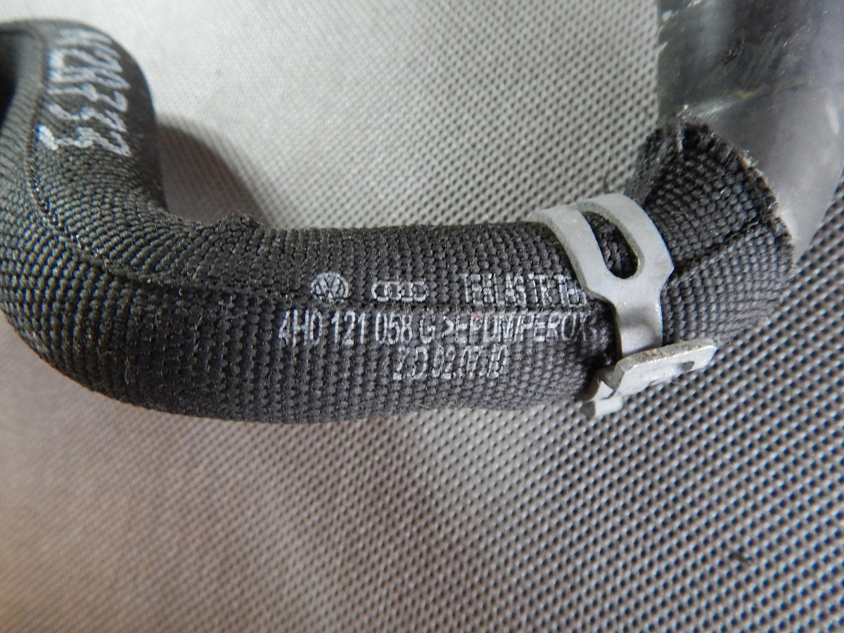 AUDI S8 A8 D4 RADIATOR HOSE 4H0121058G