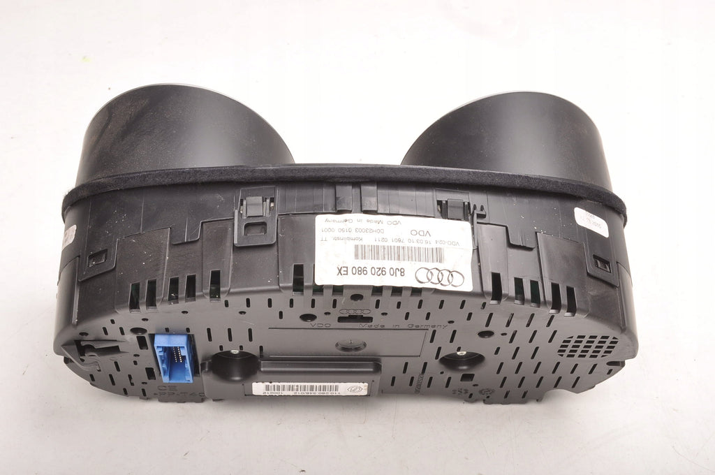 AUDI TT (8J3) 2.0 TFSI 200KM COUNTER CLOCKS 8J0920980EX UK