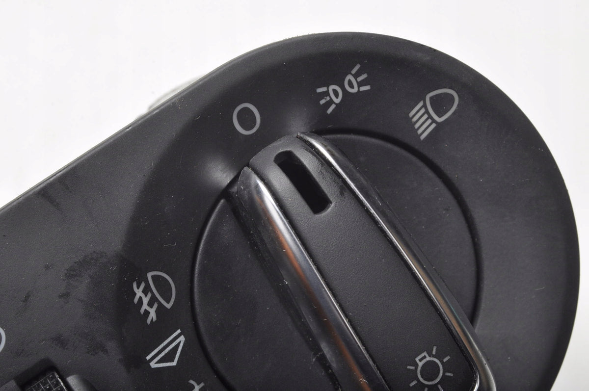 AUDI TT (8J3) LIGHT SWITCH 8J2941531K