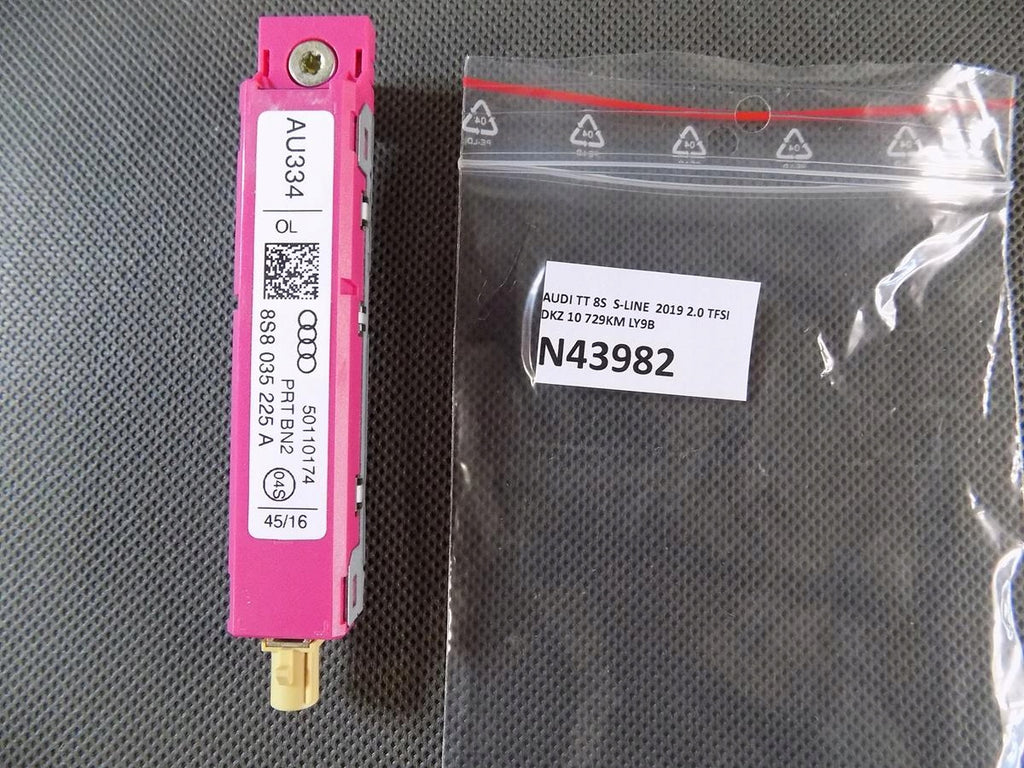 AUDI TT 8S AMPLIFIER ANTENNA 8S8035225A