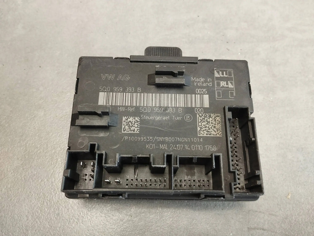 Audi A3 8V DOOR MODULE LEFT FRONT 5Q0959393B