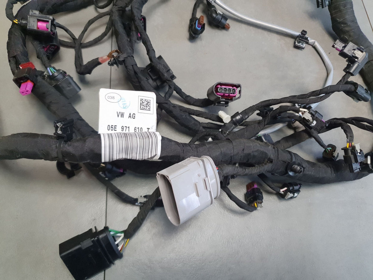 Audi A3 8Y 1.5 Engine harness 05E971610T
