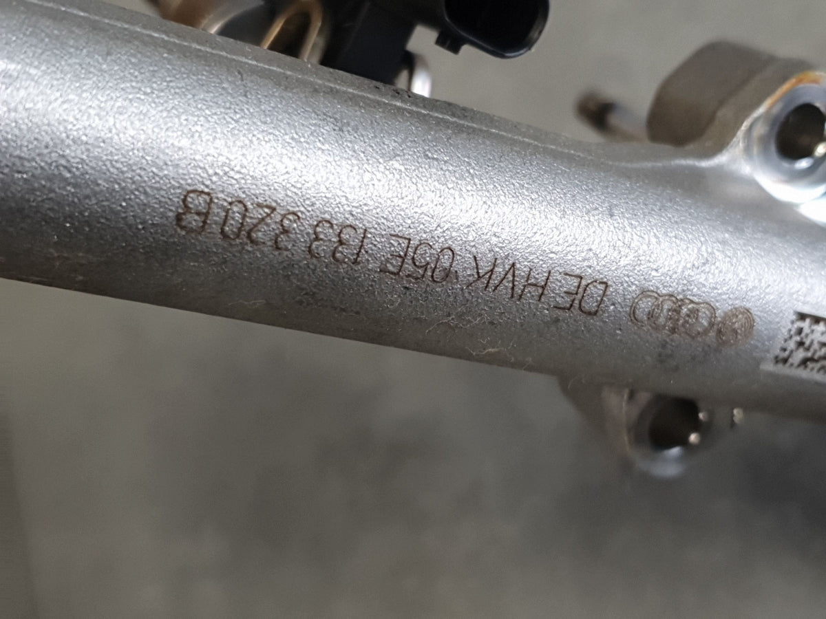 Audi A3 8Y 1.5 injection rail 05E133320B 026150006Z