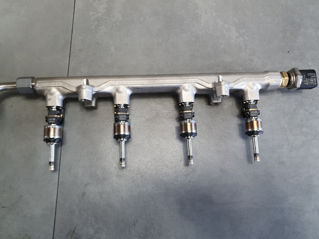 Audi A3 8Y 1.5 injection rail 05E133320B 026150006Z