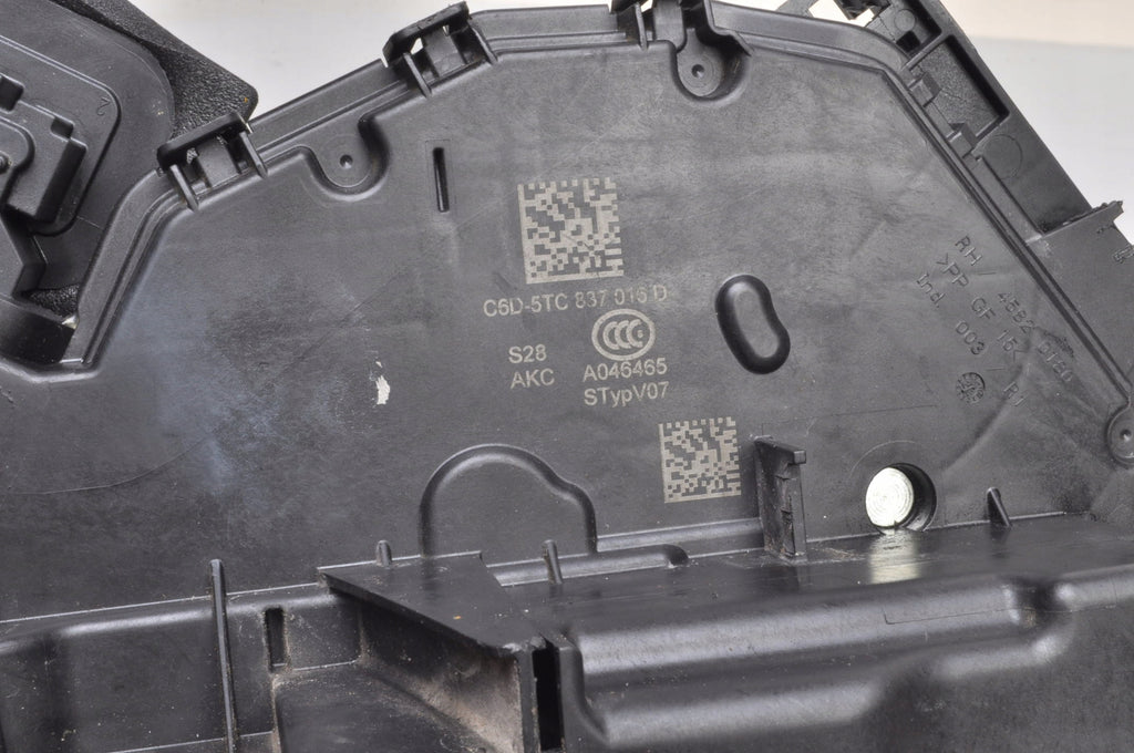 Audi A3 8Y CUPRA LEON DOOR LOCK RIGHT REAR C6D-5TC837016D 2024R