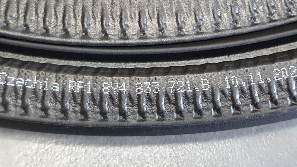 Audi A3 8Y Door seal right rear 8Y4833721B