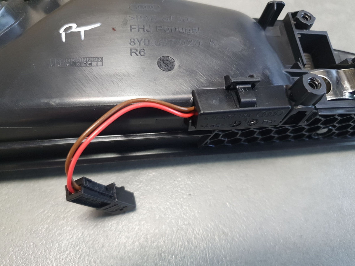 Audi A3 8Y Interior handle right rear 8Y0837020A
