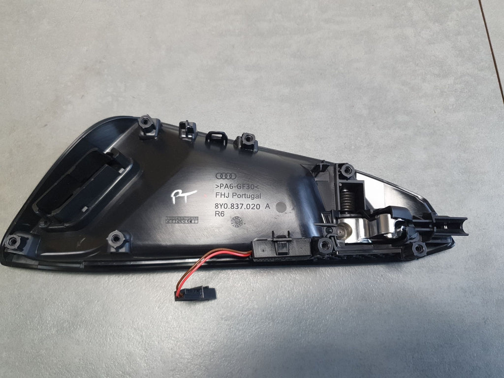 Audi A3 8Y Interior handle right rear 8Y0837020A