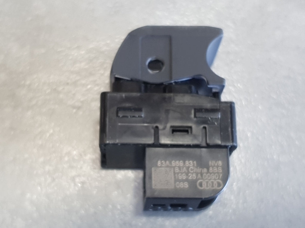 Audi A3 8Y Tailgate opening button 83A959831
