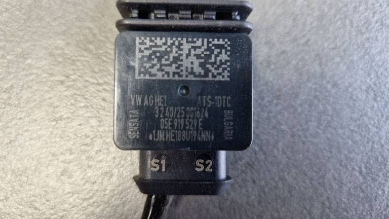 Audi A3 8Y exhaust temperature sensor 05E919529E