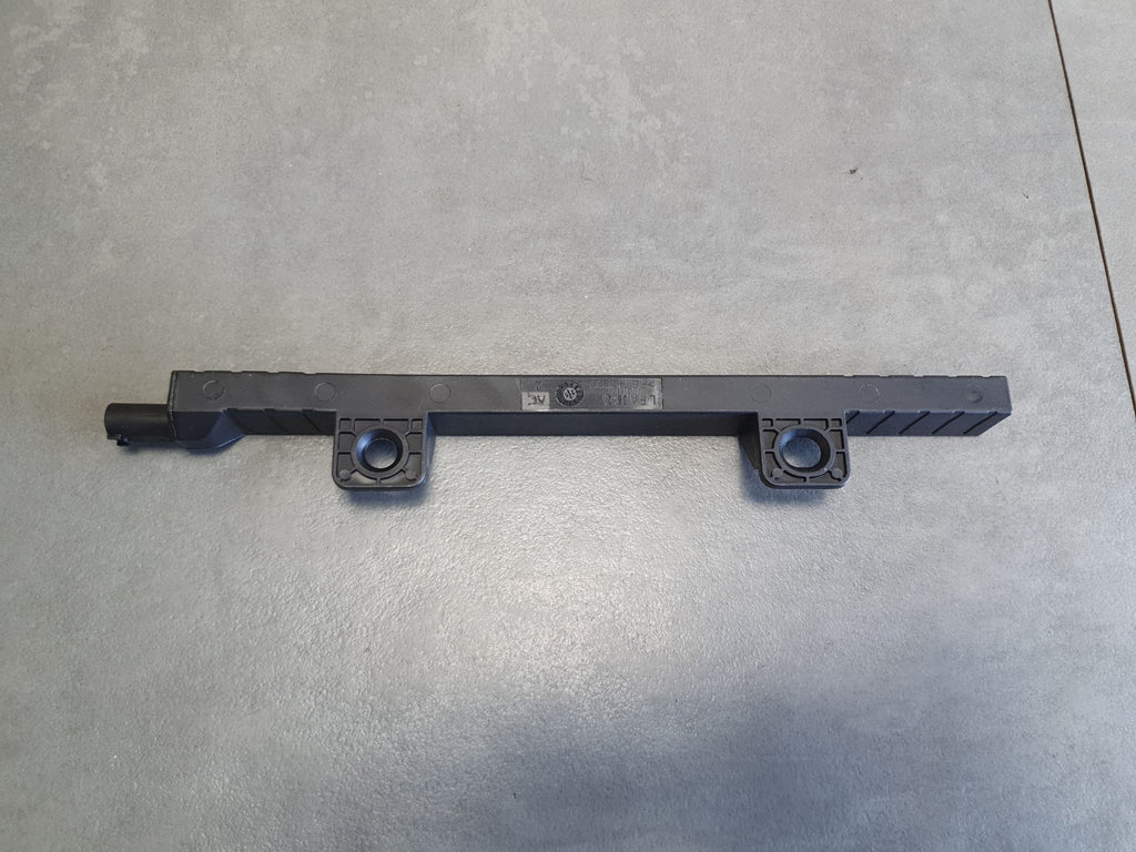 Audi A3 8Y keyless antenna 5WA962131D