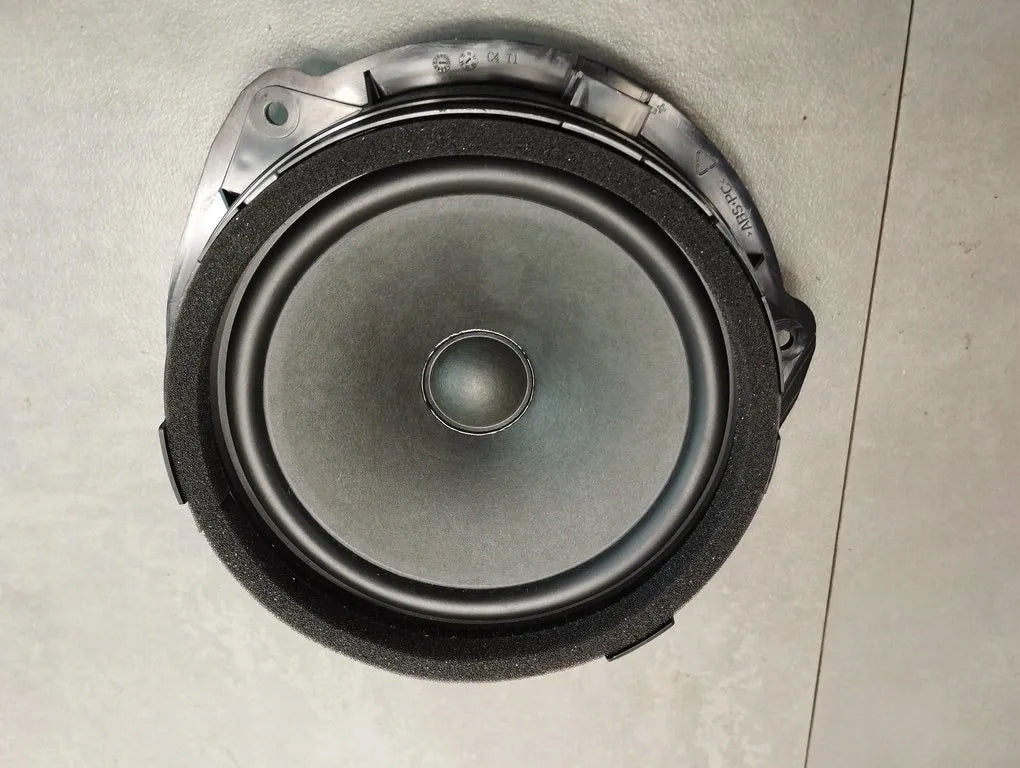 Audi A3 S3 8V DOOR SPEAKER REAR 8V4035411B