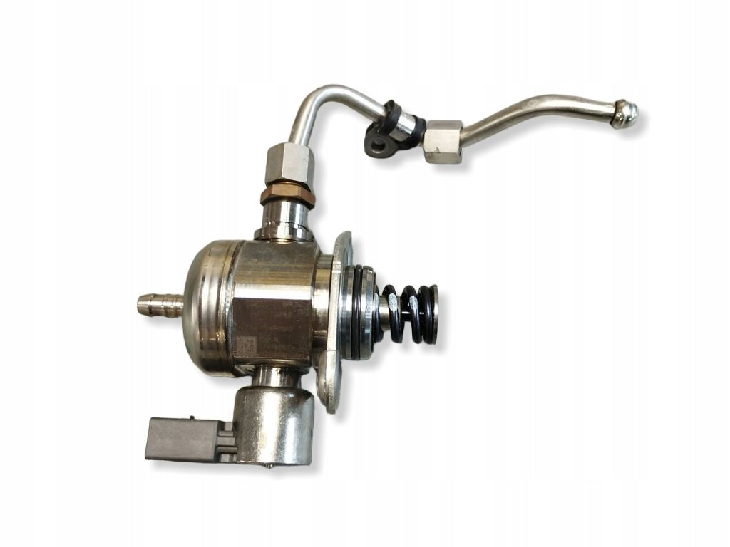 Audi A4 B9 2017 2.0 tfsi fuel pump 06K127028B