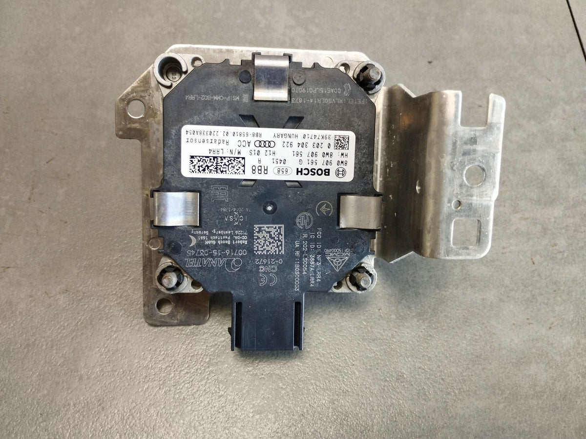 Audi A4 S4 B9 8W Active Cruise Control Radar distronic 8W0907561G