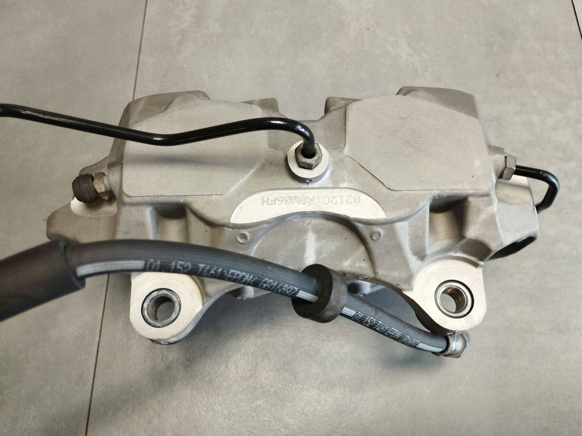 Audi A4 S4 B9 8W Brake caliper right front 8W06FN