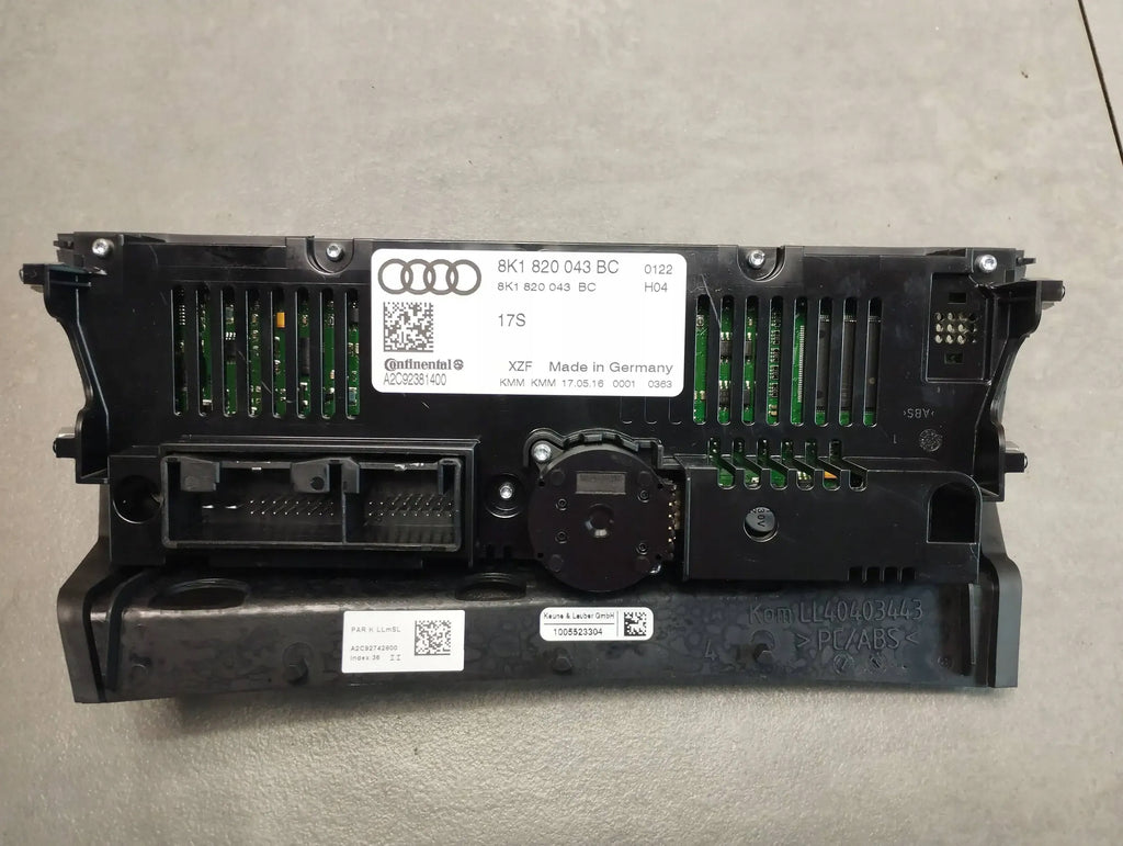 Audi A5 8T AIR CONDITIONING PANEL 8K1820043BC