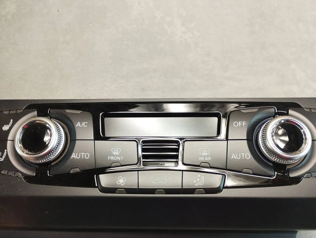 Audi A5 8T AIR CONDITIONING PANEL 8K1820043BC