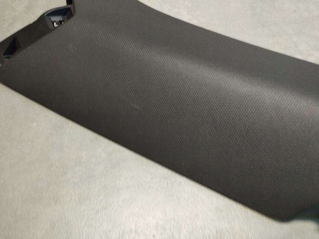 Audi A5 B10 KOMBI POST COVER RIGHT REAR 8B9867288
