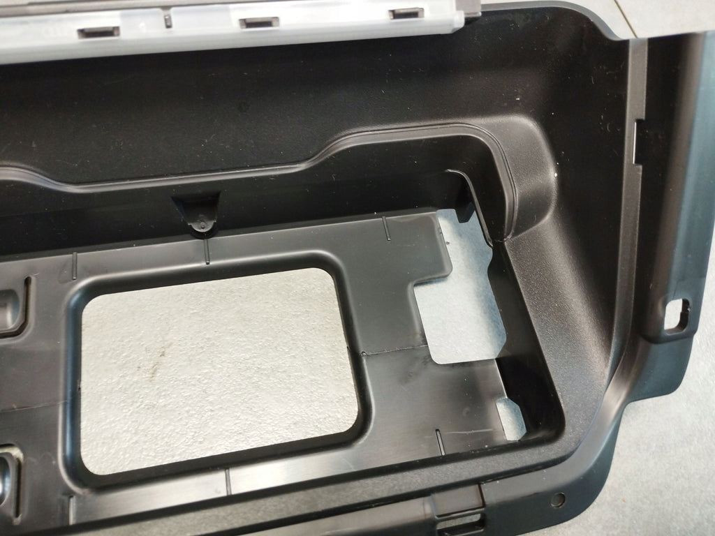 Audi A5 B10 shelf 8B3864131A