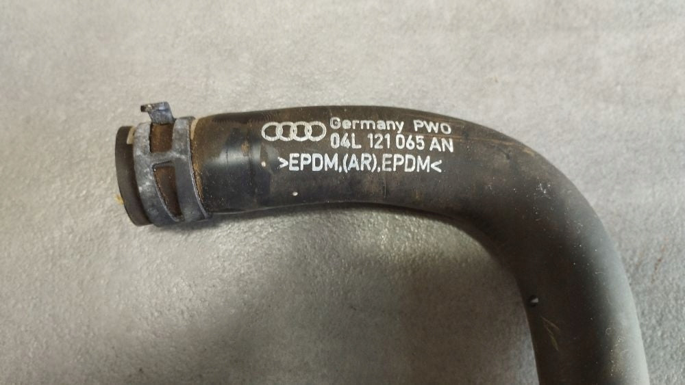 Audi A5 Sportback 8TA 2016 WATER CABLE 04L121065AN