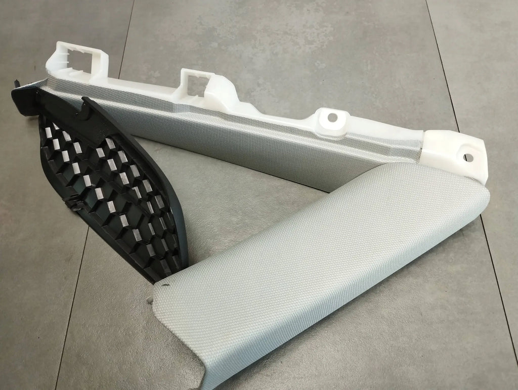 Audi A5 Sportback 8TA POST COVER LEFT REAR 8T8867287
