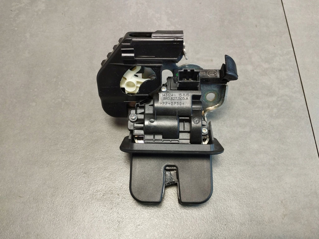 Audi A5 Sportback 8TA Tailgate lock 8R0827505A