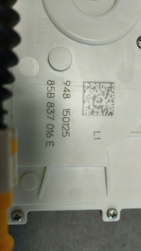 Audi A5 b10 Door lock right front 85B837016E