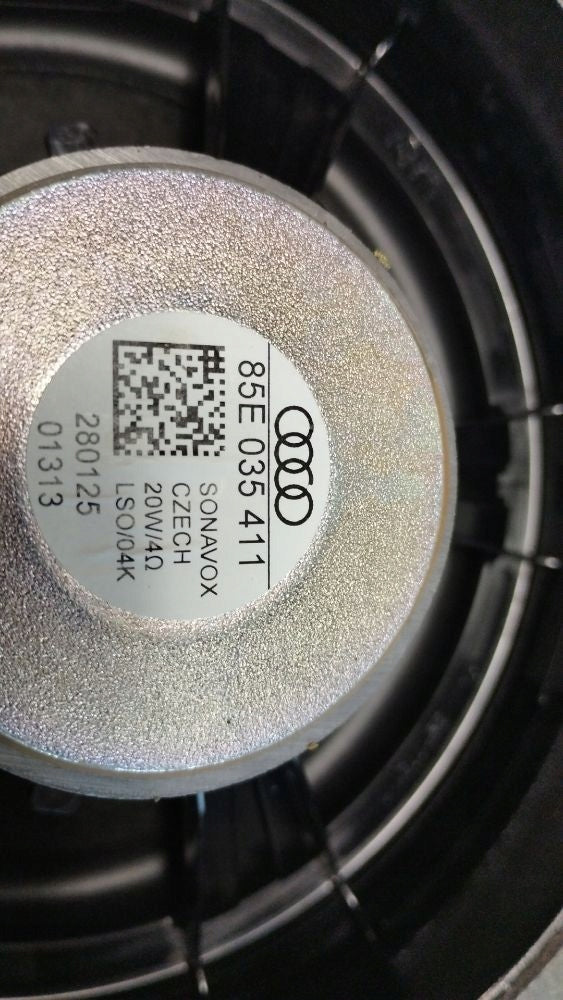 Audi A5 b10 Rear door speaker 85E035411