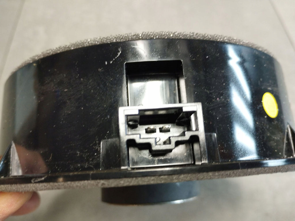 Audi A5 b10 Rear door speaker 85E035411