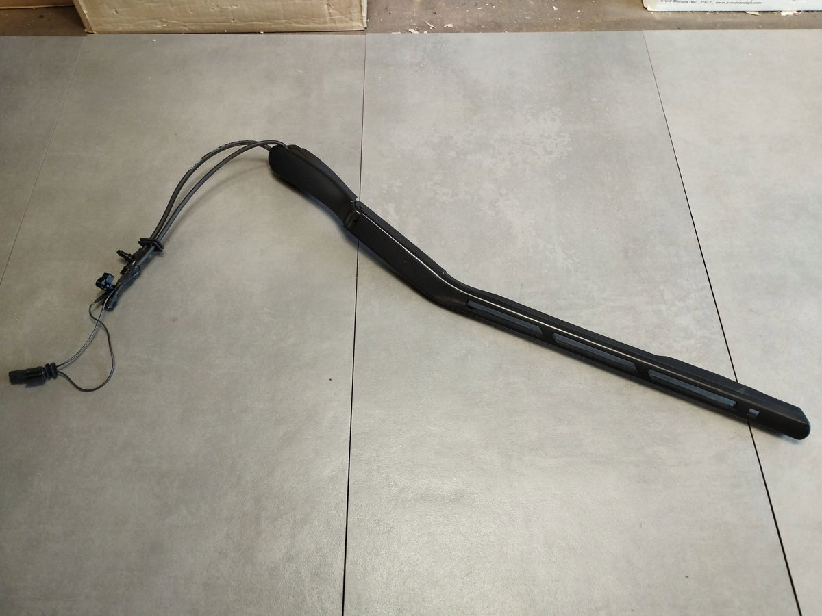 Audi A6 Allroad C8 WIPER ARM FRONT 4K1955957
