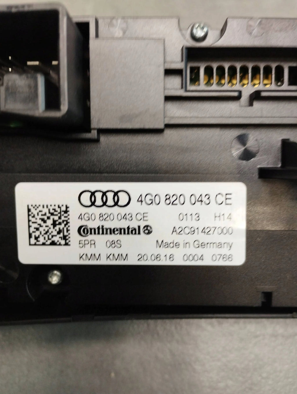 Audi A6 C7 4G AIR CONDITIONING PANEL 4G0820043CE