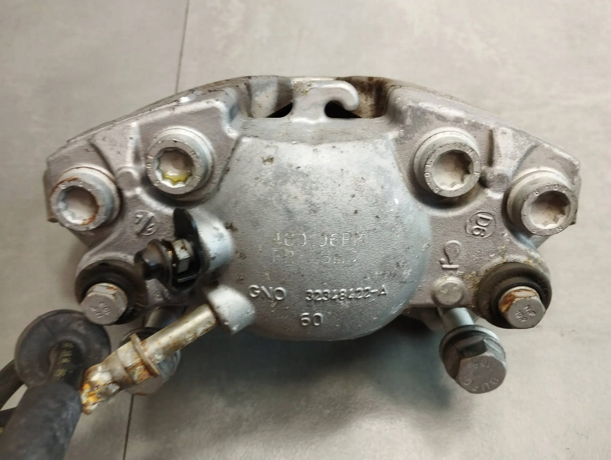 Audi A6 C7 4G CLAMP RIGHT FRONT 4G0106BM