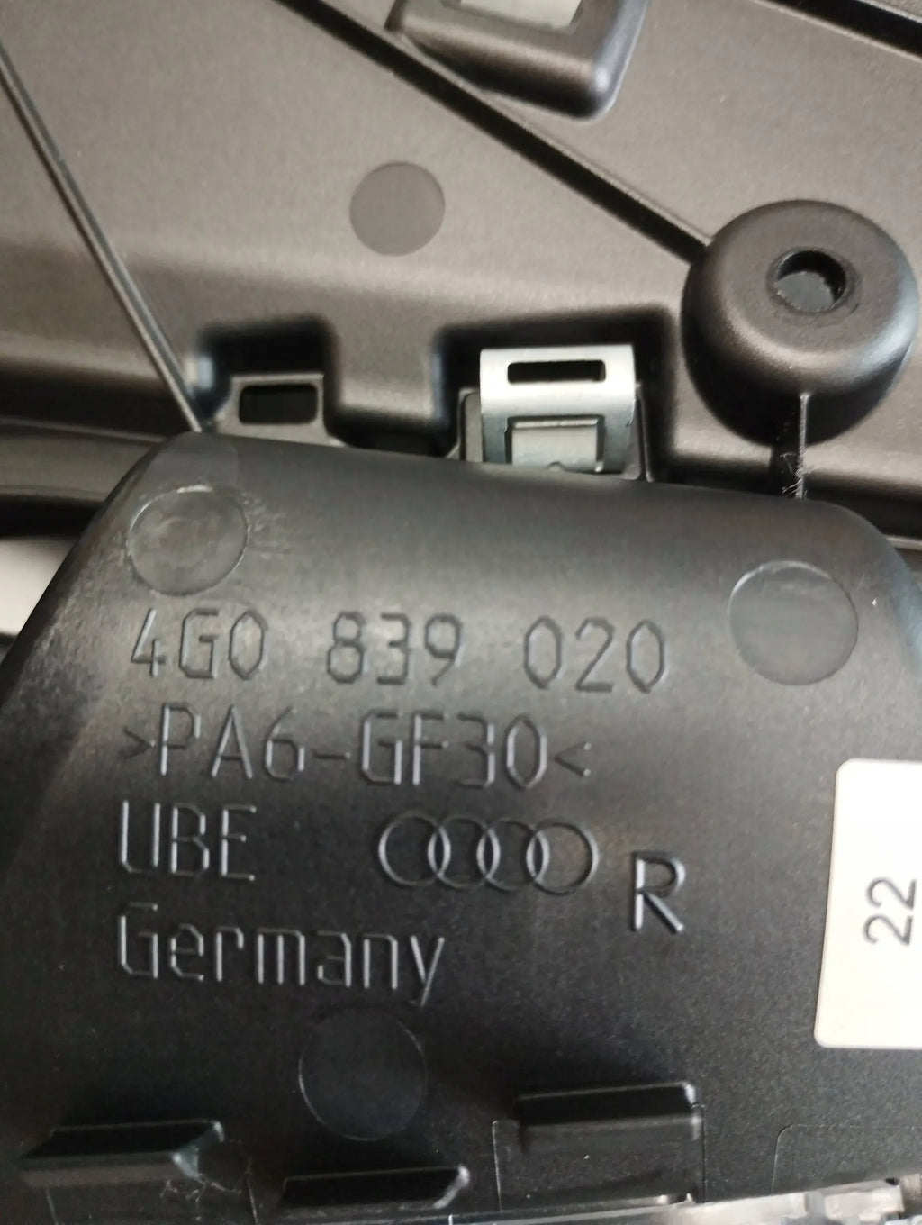 Audi A6 C7 4G INTERIOR DOOR HANDLE RIGHT REAR 4G0839020