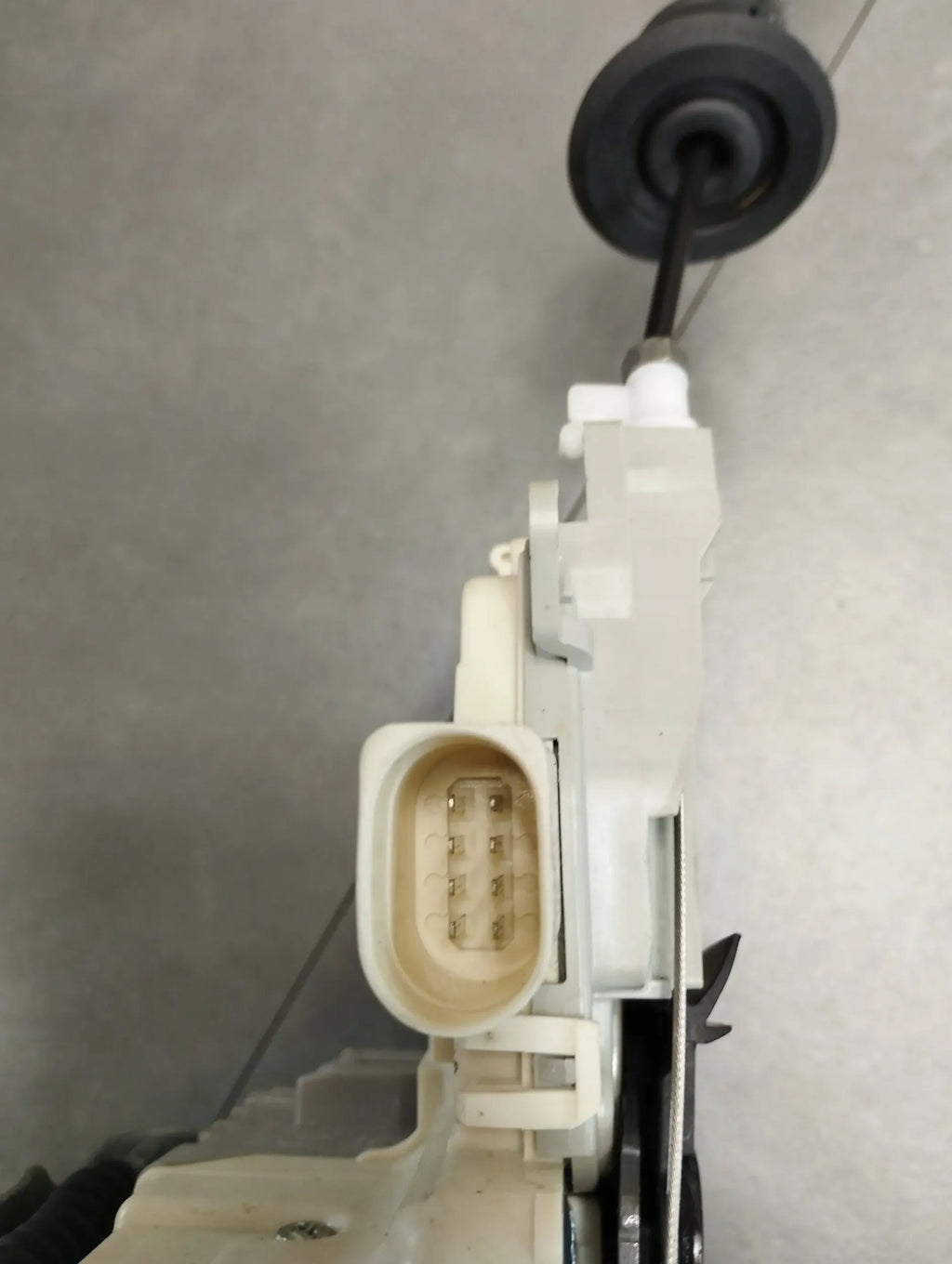 Audi A6 S6 C7 4G LOCK RIGHT REAR 4G0839016C
