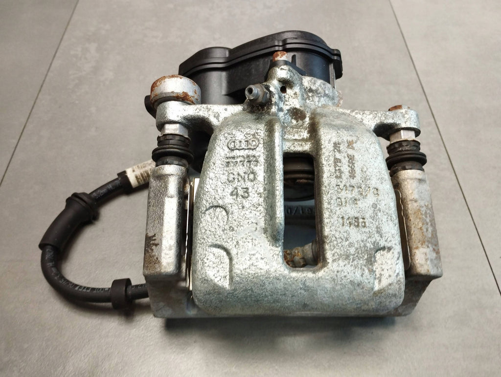 Audi A7 4G 2016 3.0 TDI CLAMP RIGHT REAR 4G6AE