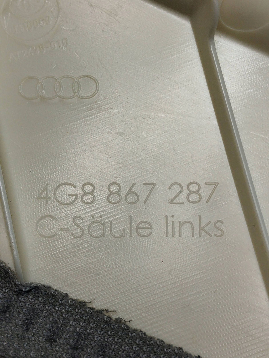 Audi A7 4G 2016 POST COVER LEFT 4G8867287