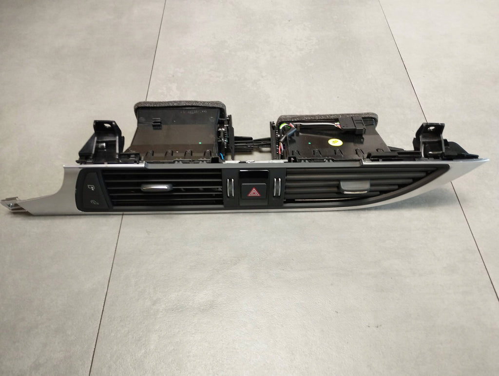 Audi A7 4G AIR SUPPLY GRILLE 4G1820951