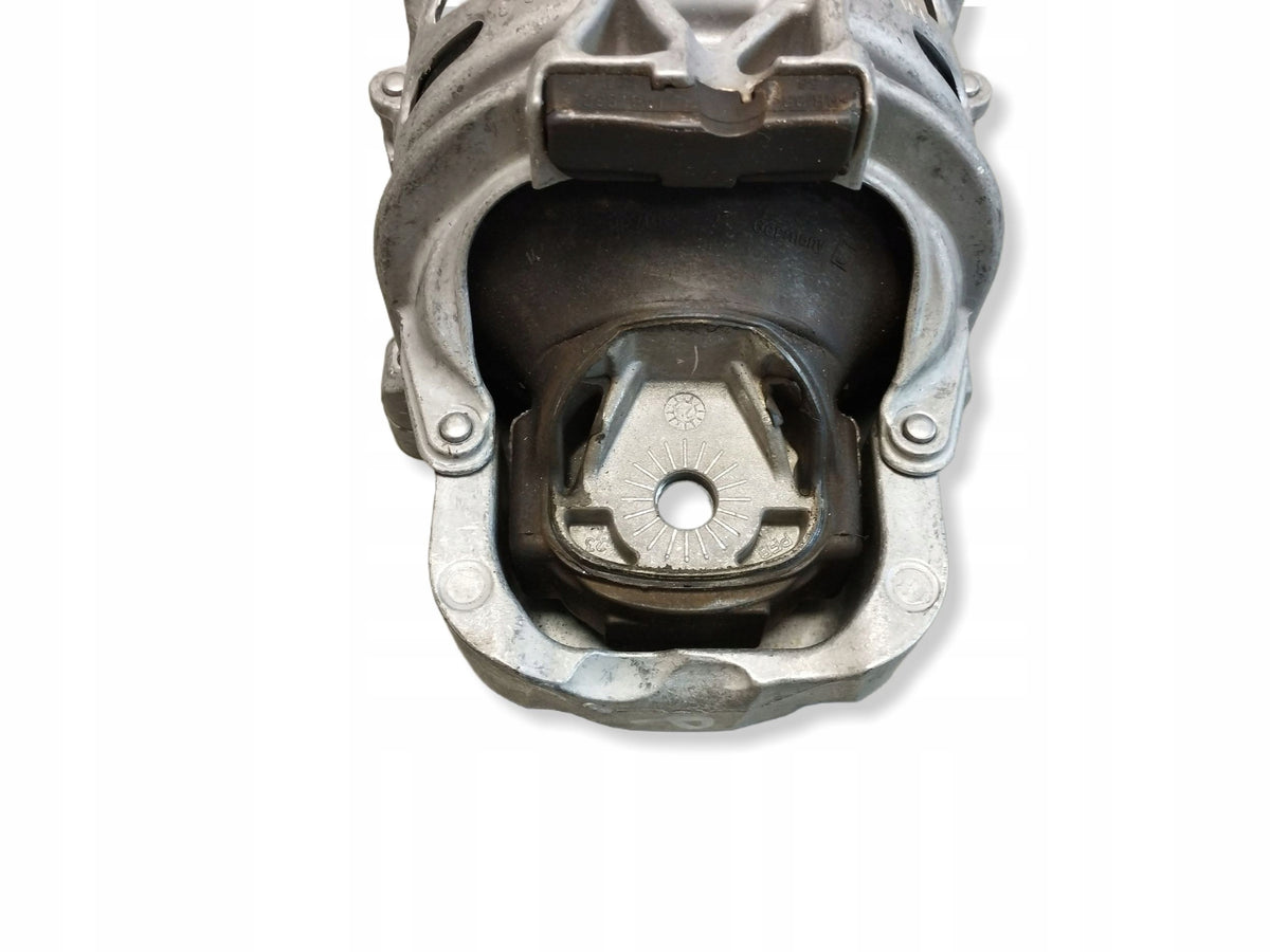 Audi A7 4K ENGINE PILLOW 4M0199372HA