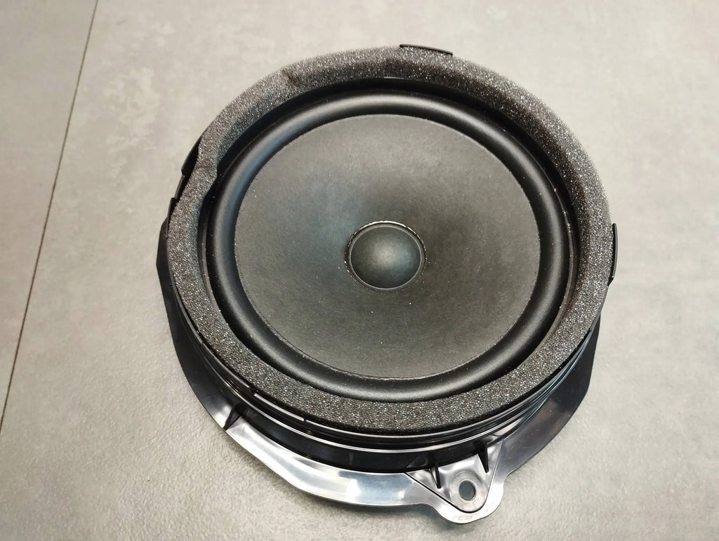 Audi A8 4N D5 DOOR SPEAKER 8V4035411D