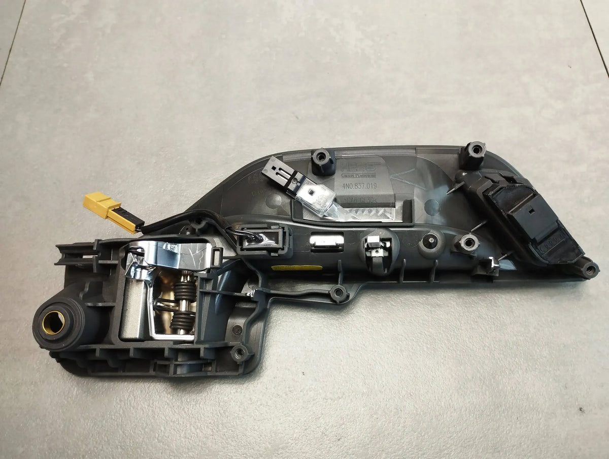 Audi A8 4N D5 INTERIOR DOOR HANDLE LEFT FRONT 4N0837019