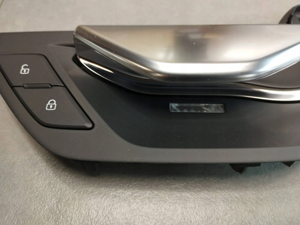 Audi A8 4N D5 INTERIOR DOOR HANDLE RIGHT REAR 4N0839020