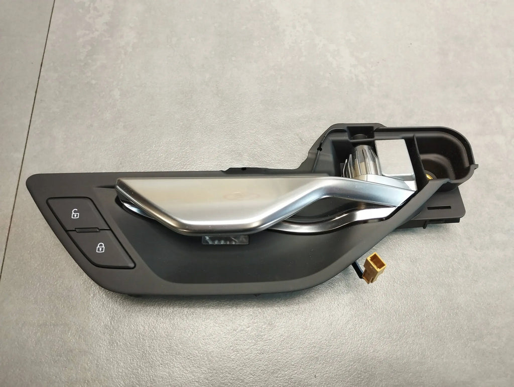 Audi A8 4N D5 INTERIOR DOOR HANDLE RIGHT REAR 4N0839020