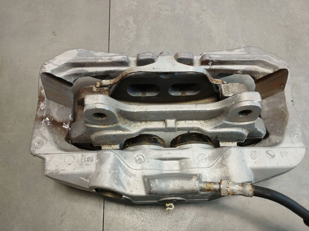 Audi A8 D4 4H 3.0 TDI CLAMP RIGHT FRONT 4H06BE 4H0615124C