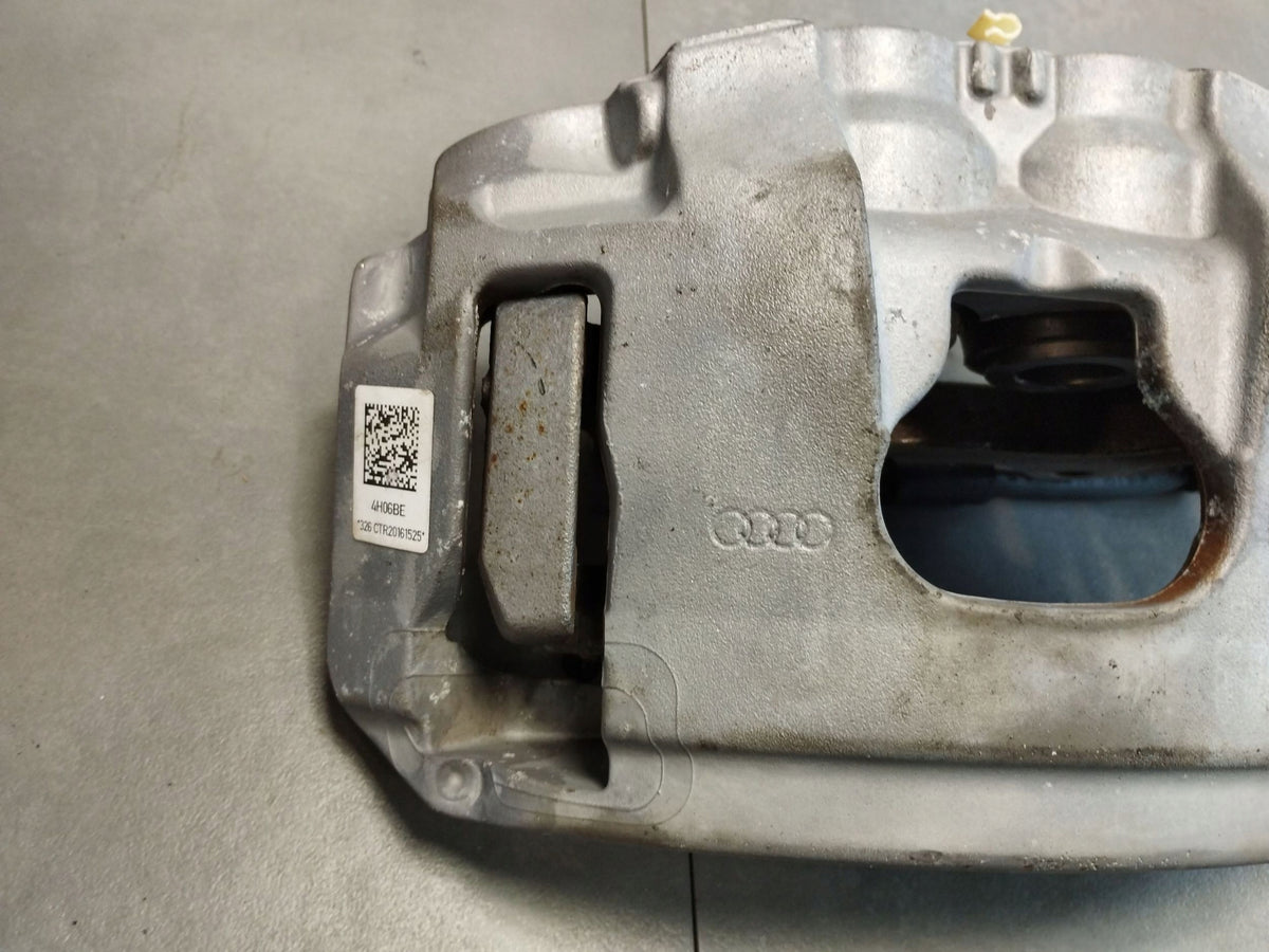 Audi A8 D4 4H 3.0 TDI CLAMP RIGHT FRONT 4H06BE 4H0615124C