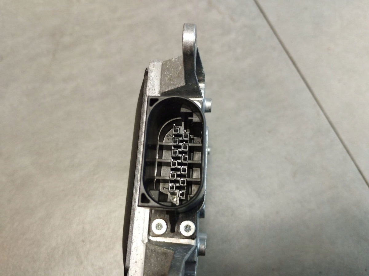 Audi A8 S8 D4 4H BELT CHANGE ASSISTANT 4H0907566F