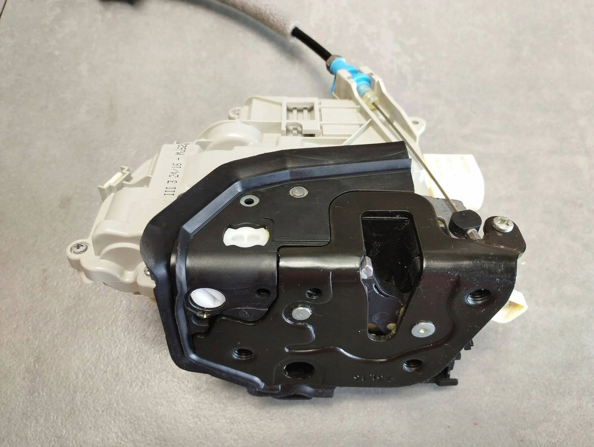 Audi Q2 LOCK LEFT REAR 4G0839015E