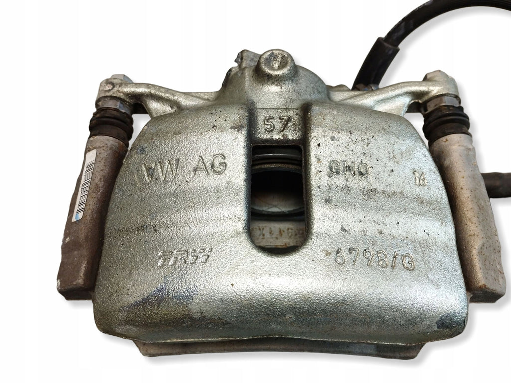 Audi Q3 F3 83A Brake caliper left front yoke 3Q0105H