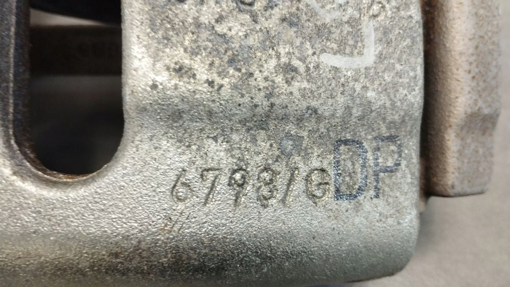 Audi Q3 F3 83A CLAMP LEFT FRONT 3Q0105H