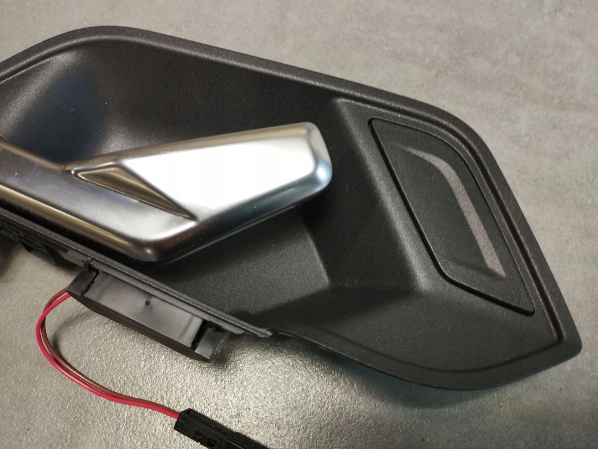 Audi Q3 F3 83A INTERIOR HANDLE RIGHT REAR 83A837020F